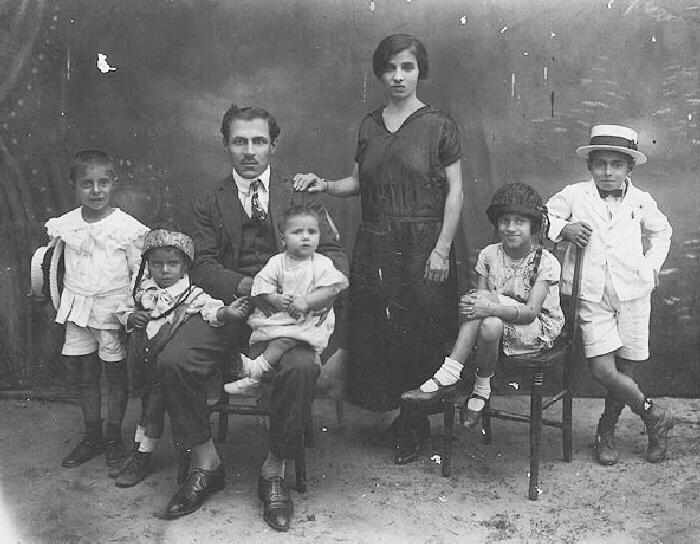 Brazilian family 1920s