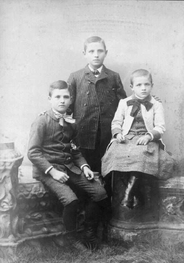 American kilt suits
