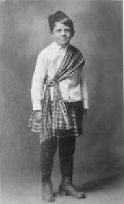 American Scottish outfit