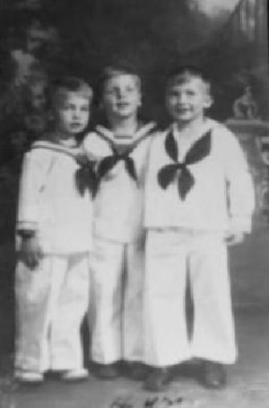 boys sailor suit