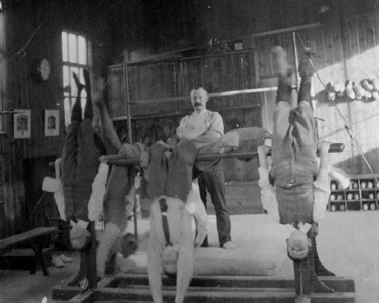 Warren Hill Public School