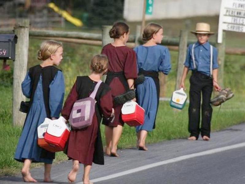 ethnic costumes Amish boys clothes footwear