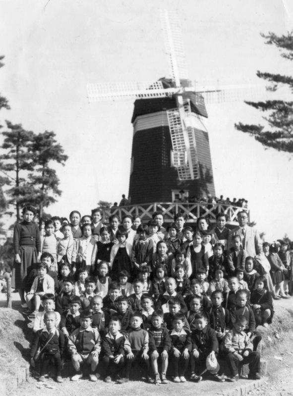 Japanese school field trip