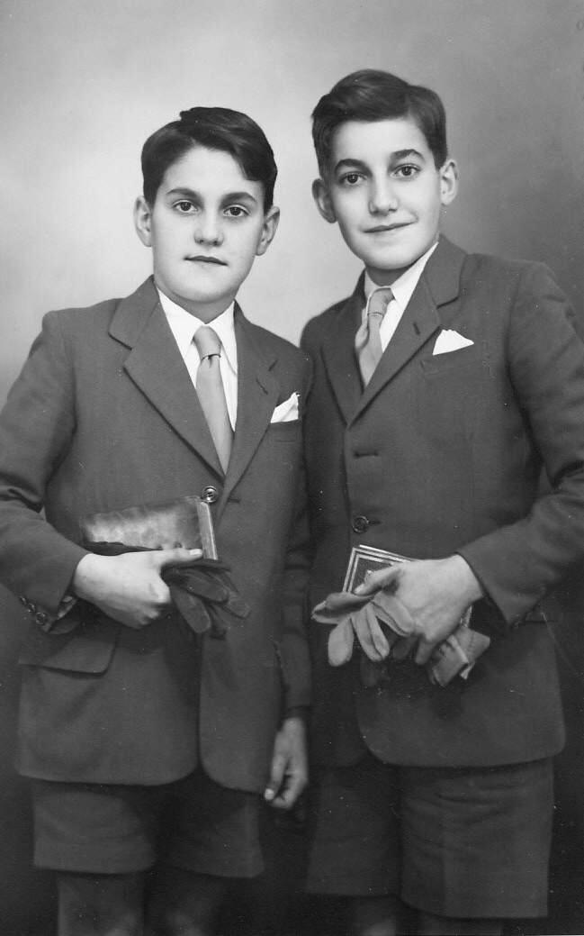 Romnian boys suits