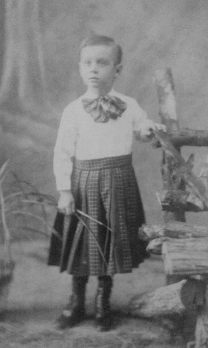 boys skirts