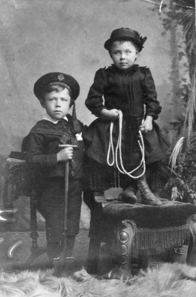 Smnglish sailor suits