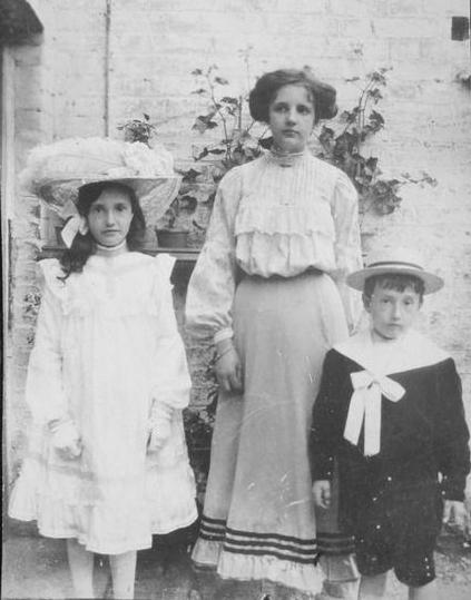 English boys headwear 1900s