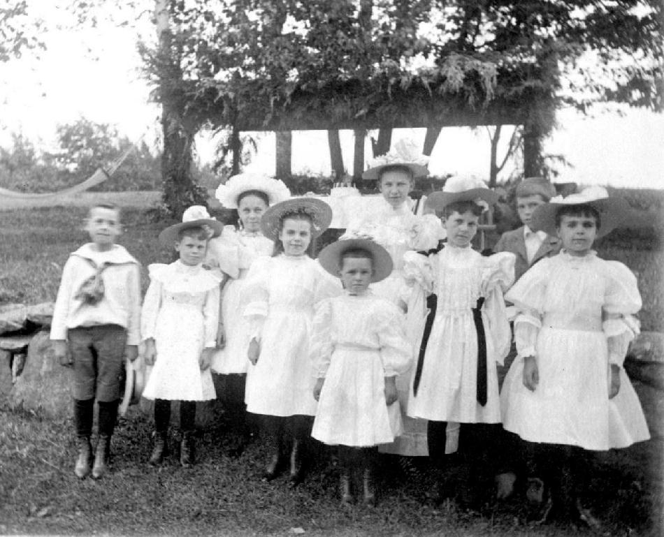 American girls decorated hats