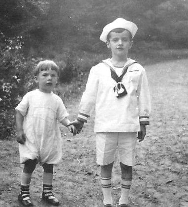 boys sailor suits