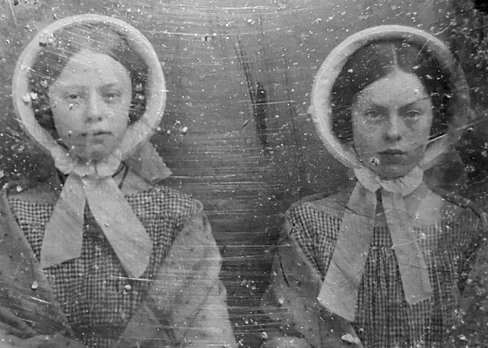American girls 19th century headwear