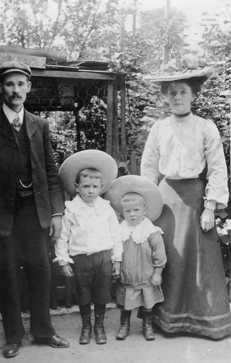 English broad-brimmed sailor hats