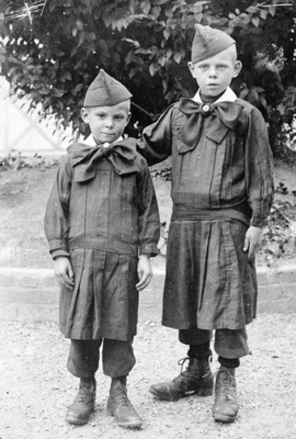 Belgian refugee boys