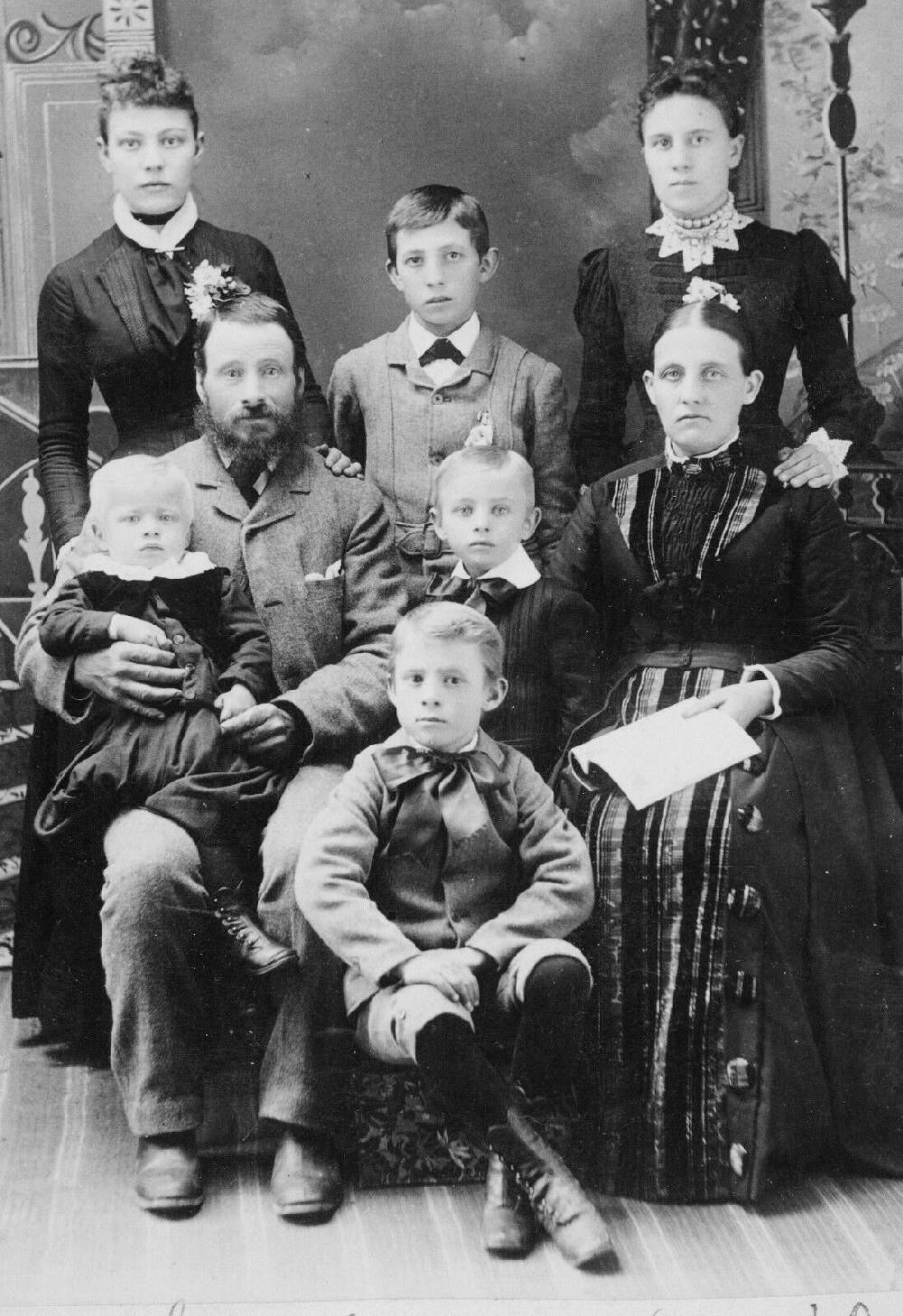 1890s family