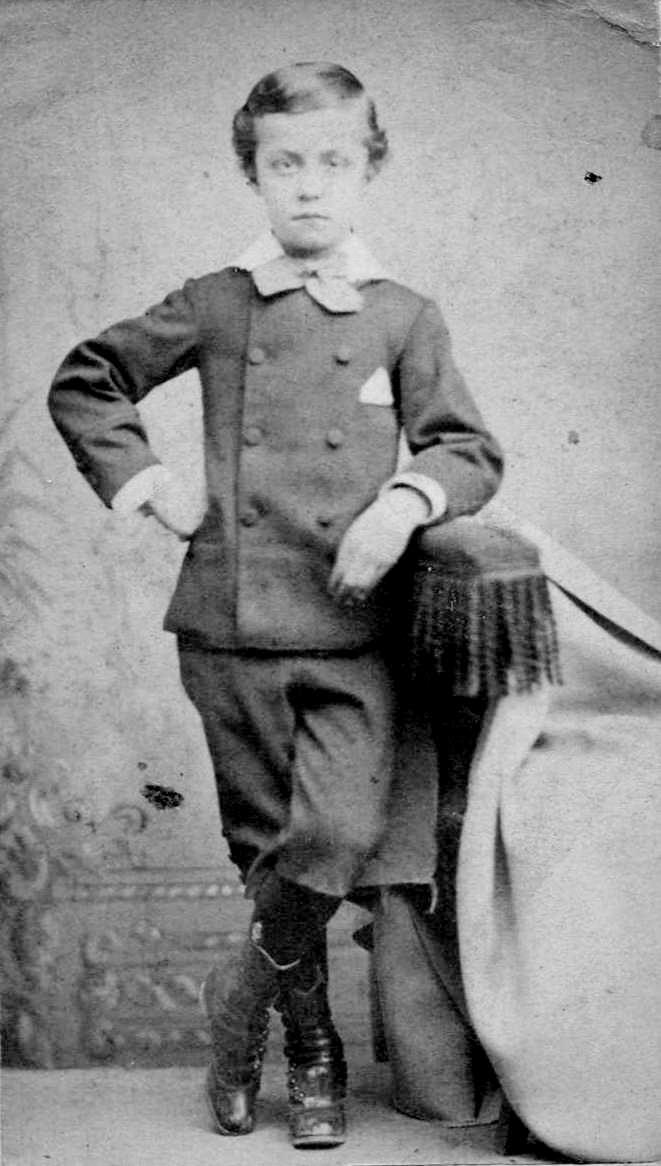 double-breasted suit styling