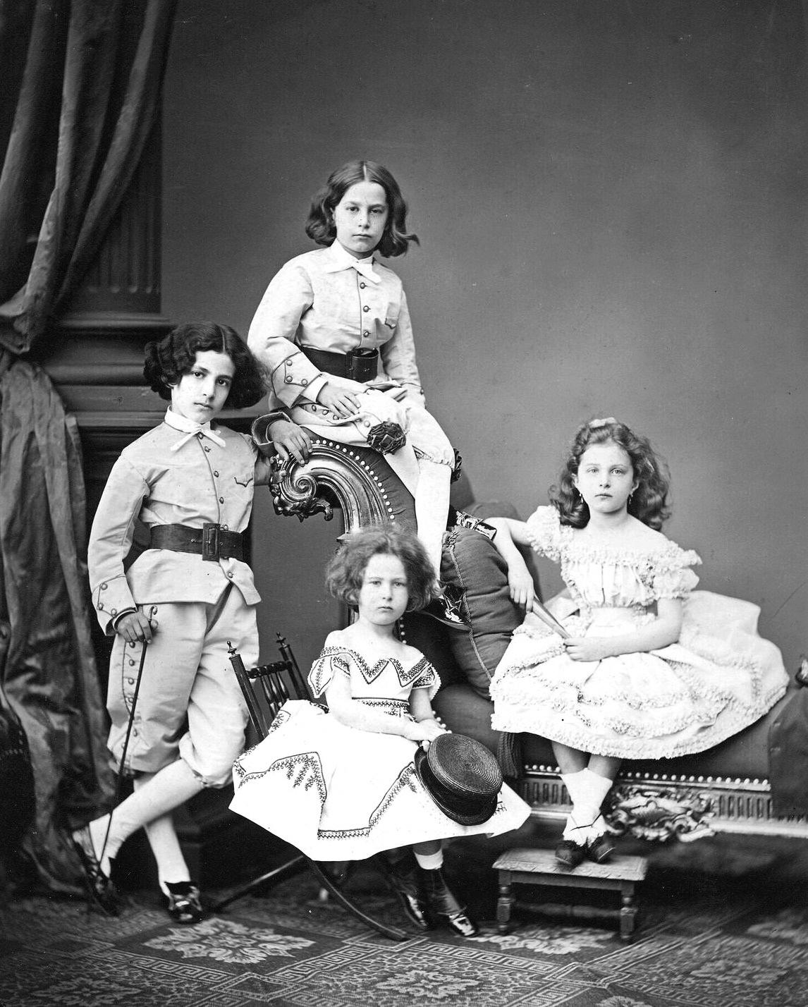 1870s wealthy Vienna family