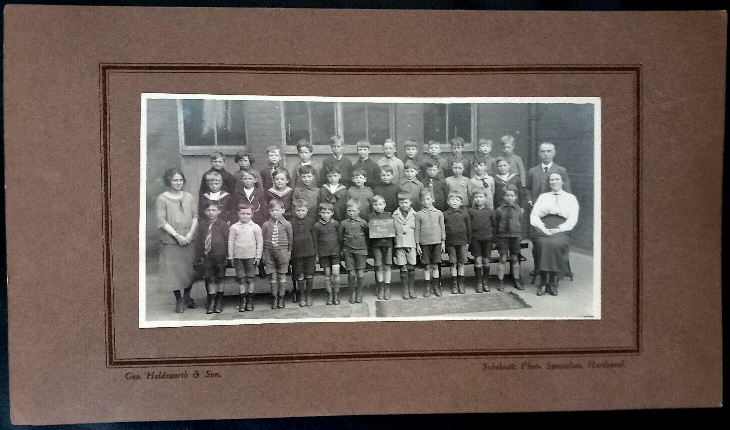 English new style cabinet cards 1920s