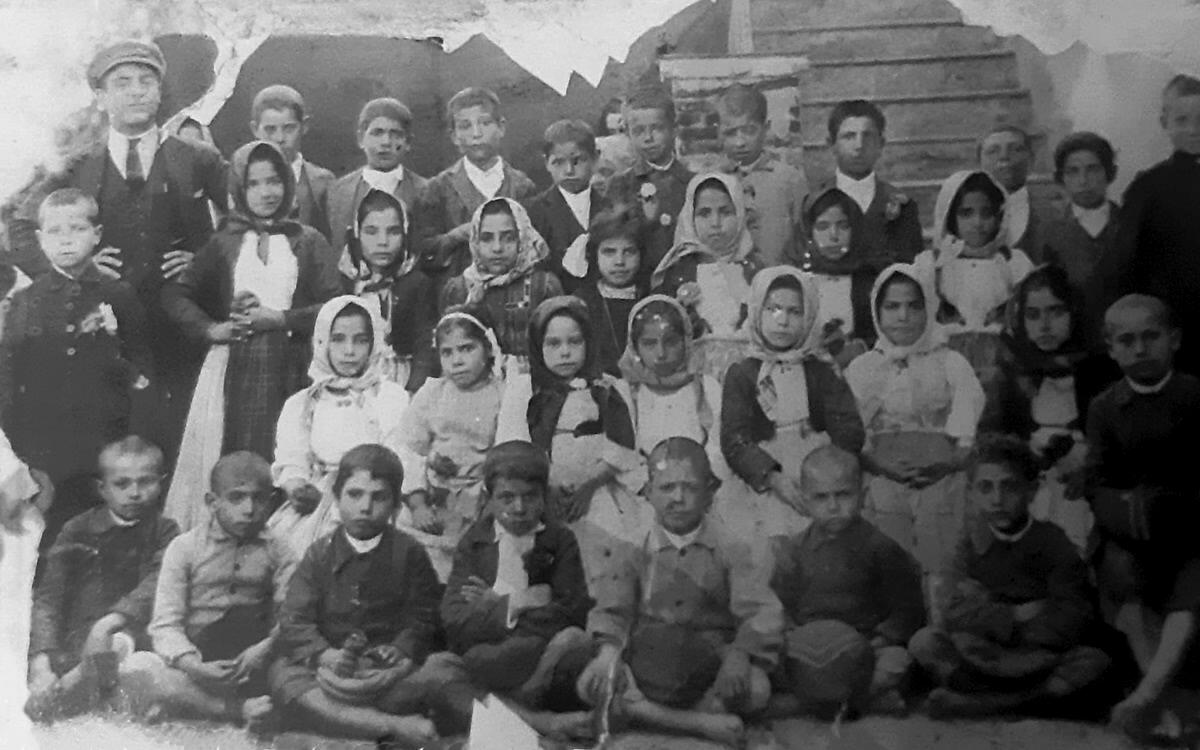 Italian school footwear 1920s