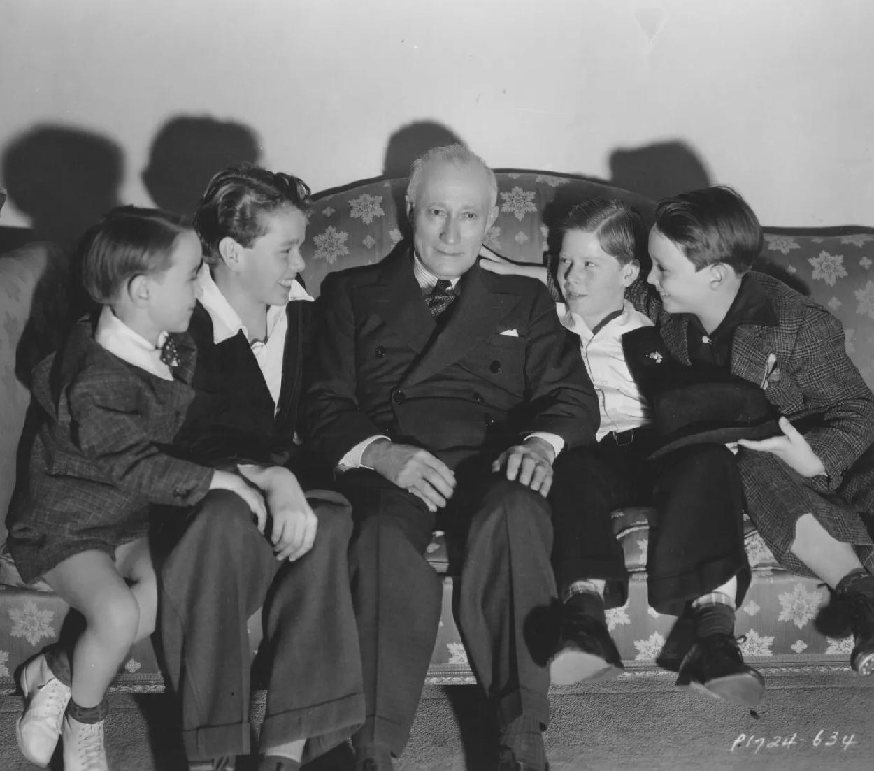 Paramount child actors