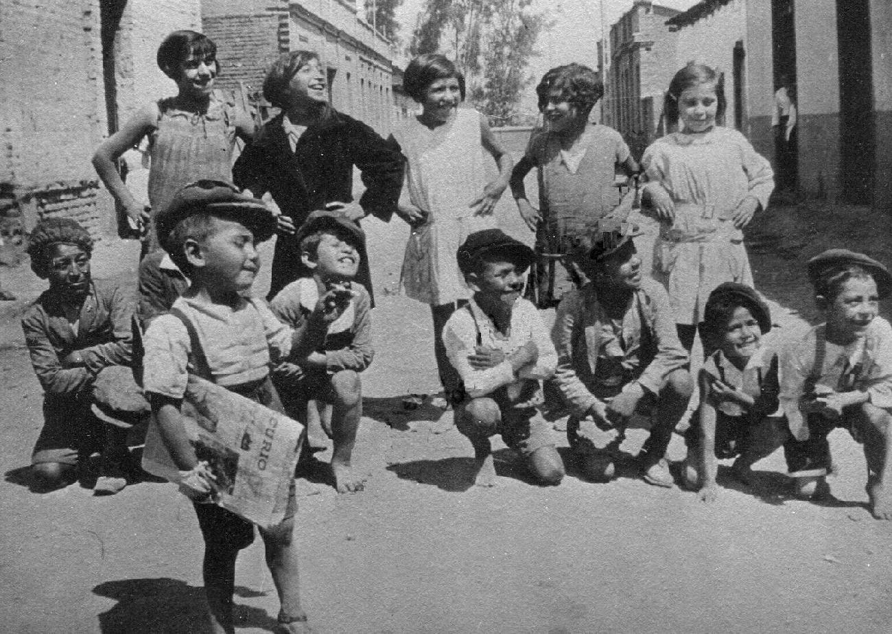 Chilean boys play,
