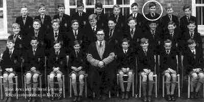 English school uniform