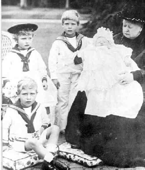 Queen Victoria and grandchildren