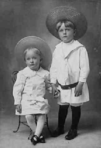 wide-brimmed sailor hats
