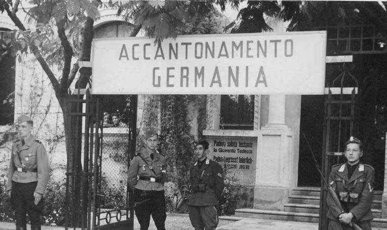 Hitler Youth boys in Italy
