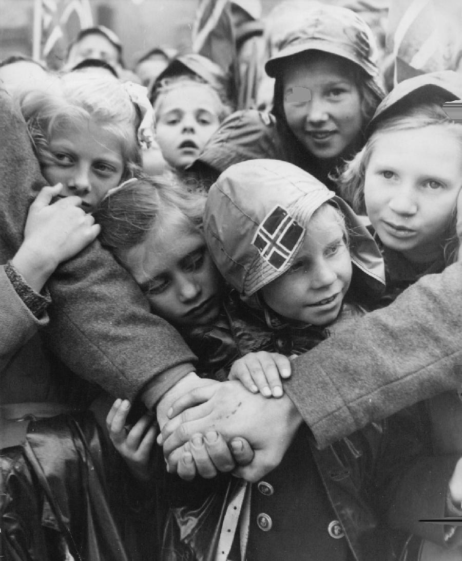 Norwegian World War II victory parade 