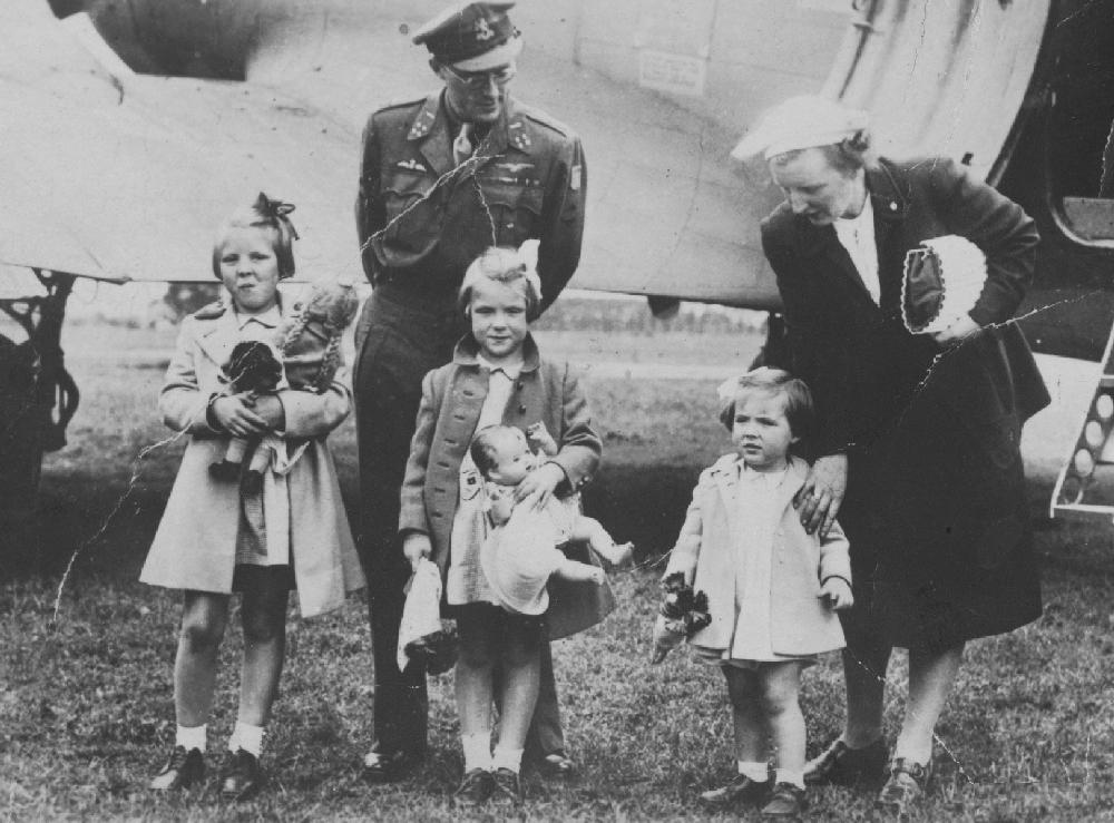 Dutch royal family World War II
