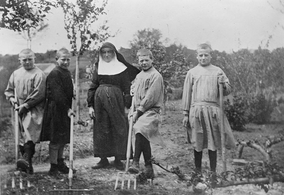 Comite Franco-American pour la Protection des Enfants de la Frontiere 