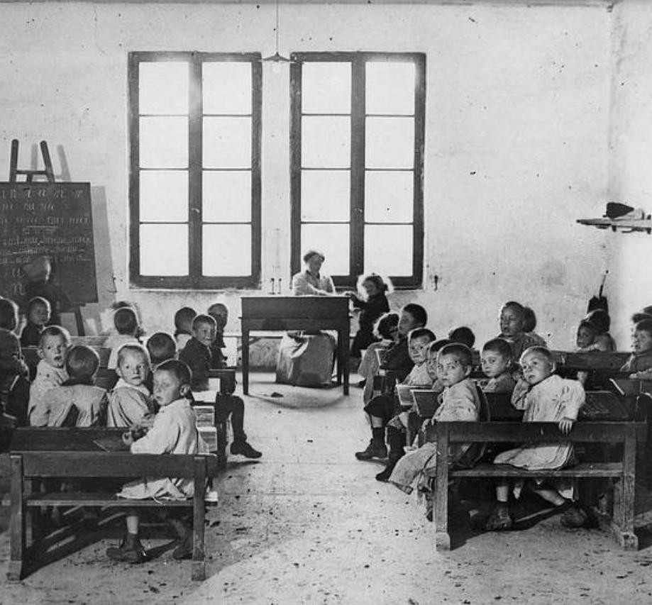 World War I French refugee centers 